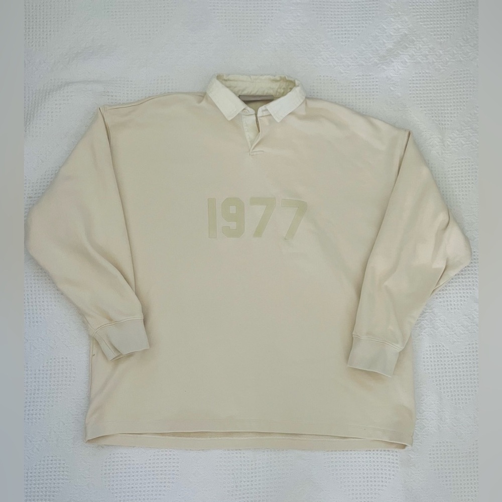 Essentials Fear of God 1977 Rugby Shirt Men’s Size Small Cream Colored